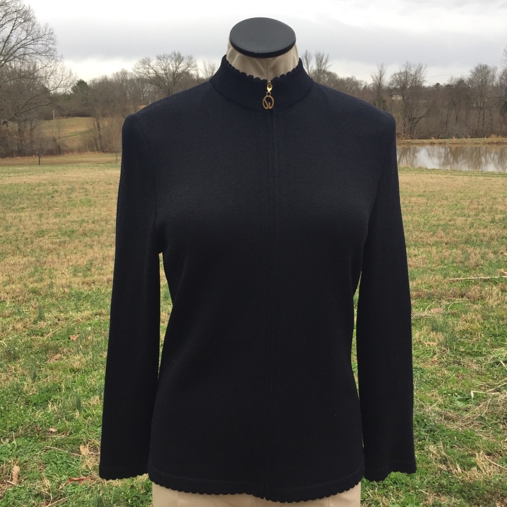 St John Basics Black Knit Scalloped Edge Cardigan Sweater Jacket  Zip Sz 4